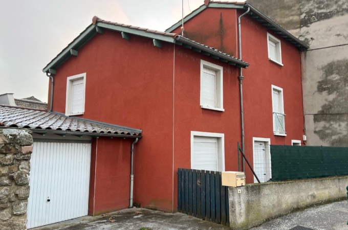Maison de village T3 de 68 m² (85 au sol)
