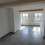 Beau studio entièrement rénové