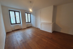 Appartement T3 de 76 m² au 1er étage