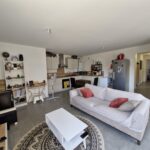 Bel appartement T4 neuf avec terrasse et parking