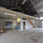 Local Atelier et Magasin de 220 m² + 175 m² à louer