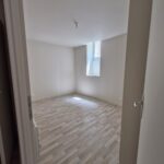 Appartement T3 entièrement rénové au 1er étage