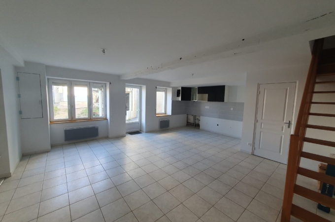 Maison de village T4 bis Maison de village T4 bis