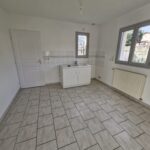 Maison mitoyenne de 92 m² rénovée avec jardin