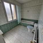 Maison mitoyenne de 92 m² rénovée avec jardin