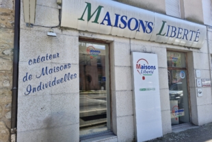 Local commercial de 31 m² vitrine sur rue Local commercial de 31 m² vitrine sur rue