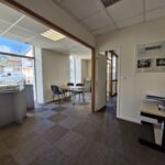 Local commercial de 31 m² vitrine sur rue