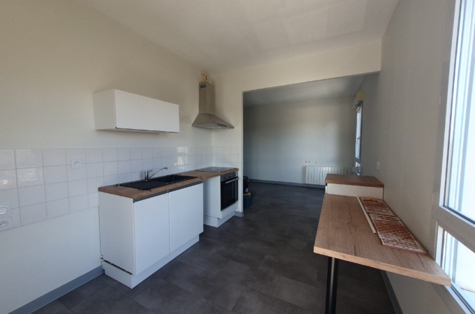 Bel appartement T2 de 51 m² refait à neuf au 1er étage avec a