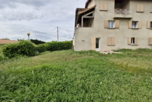 Appartement rénové T4 en rez de jardin