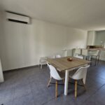 Jolie maison récente T3 de 80 m², mitoyenne d&rsquo;un côté