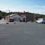 Local industriel ou commercial de 200 m²