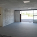 Local industriel ou commercial de 200 m²