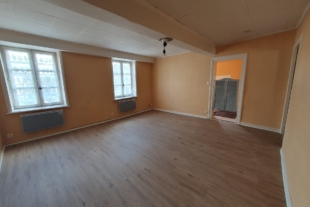 Appartement T2 de 50 m² au 1er étage Appartement T2 de 50 m² au 1er étage